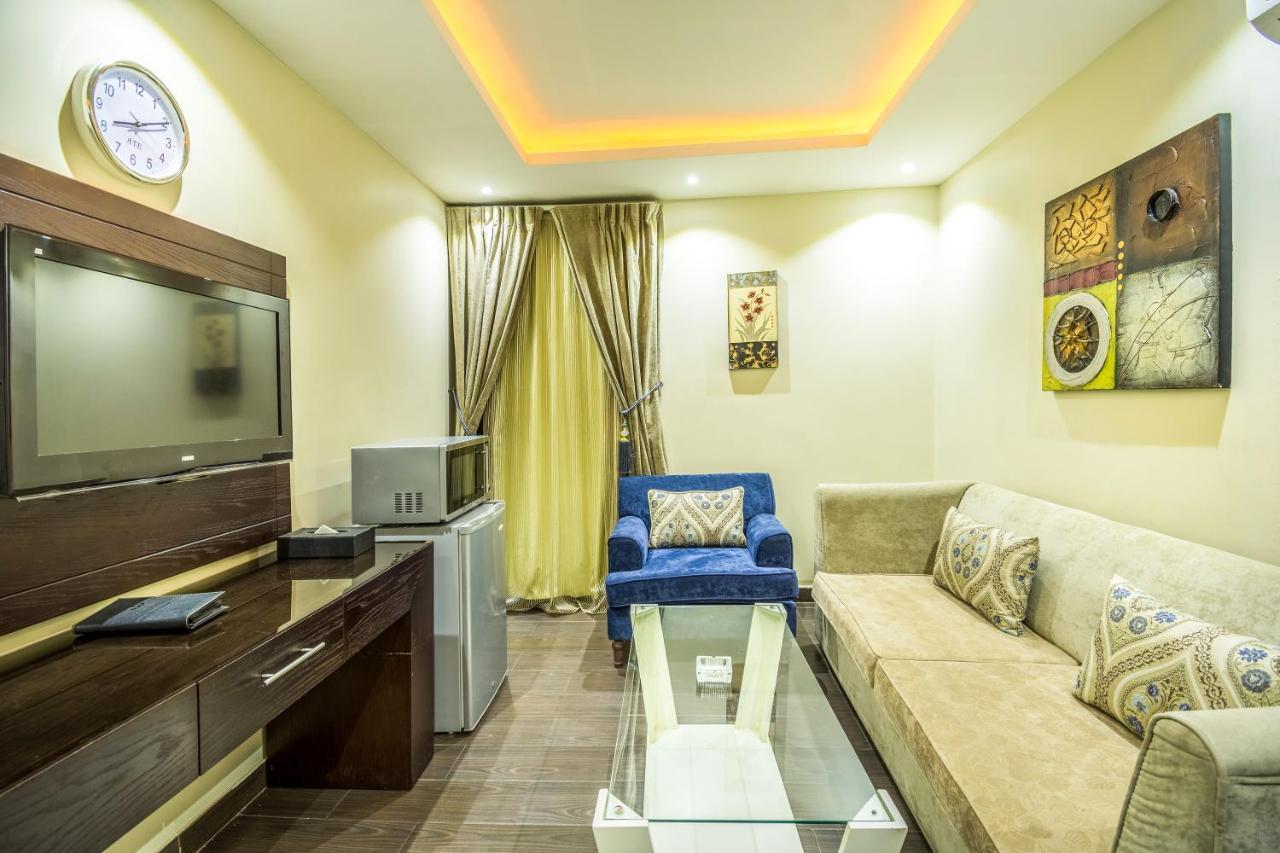 Al Muhaidib Hotel Riyadh Exterior photo